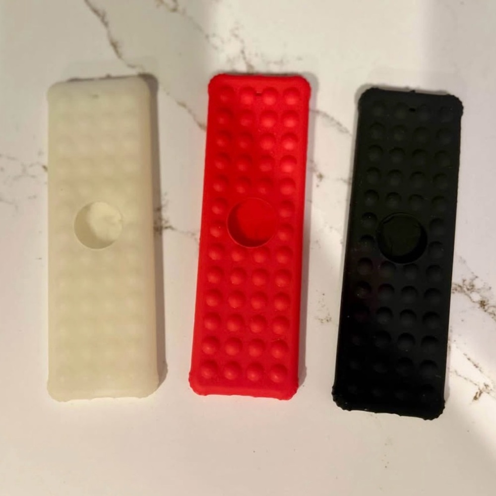 Colorful Remote Control Silicone Cases - Picture 2 of 4